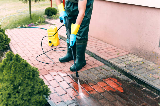 Best Pool Deck Cleaning  in Monona, WI